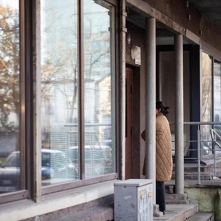 Cozy Small In A Heart Of Kunderi Street Διαμέρισμα *