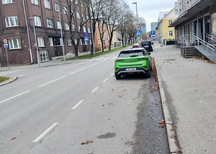 Cozy Small In A Heart Of Kunderi Street Apartment Tallinn