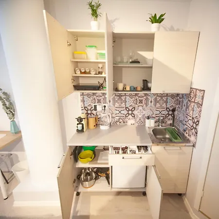 Cozy Small In A Heart Of Kunderi Street Apartman Tallinn