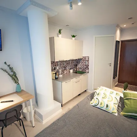 Apartman Cozy Small In A Heart Of Kunderi Street